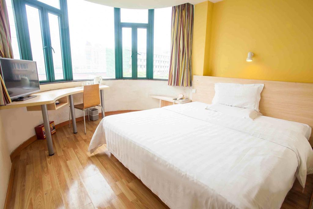 7Days Inn Chengdu North Railway Station Δωμάτιο φωτογραφία